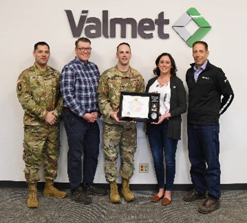 (l-r) MAJ Michael Durham, Justin Heimsch, CPT Trevor Madsen, Samtha Davis and Michael Hoffman